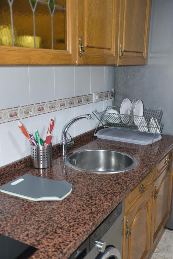 La Villa De Lore, Piso Completo Apto 6 Personas Con Garaje 阿维莱斯 外观 照片