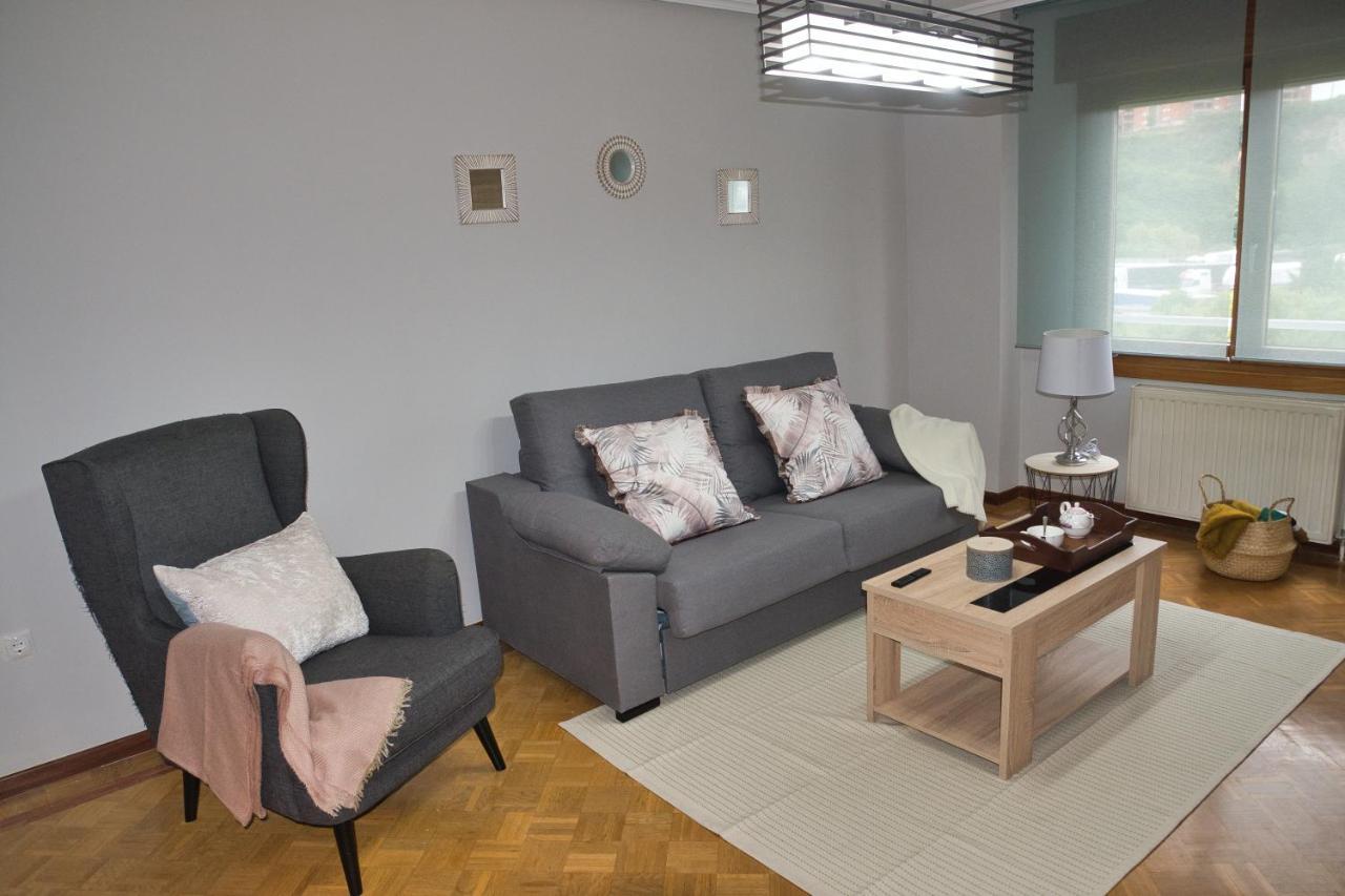 La Villa De Lore, Piso Completo Apto 6 Personas Con Garaje 阿维莱斯 外观 照片